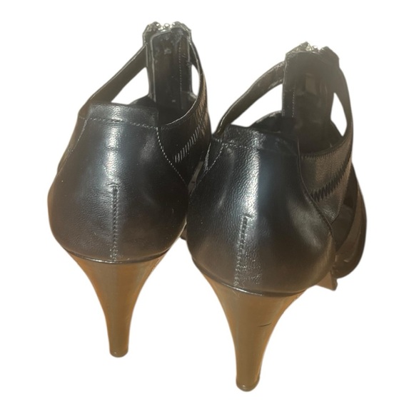 🔥 EUC!! White House Black Market Black, JJ, Size 7M🔥 - Picture 5 of 6